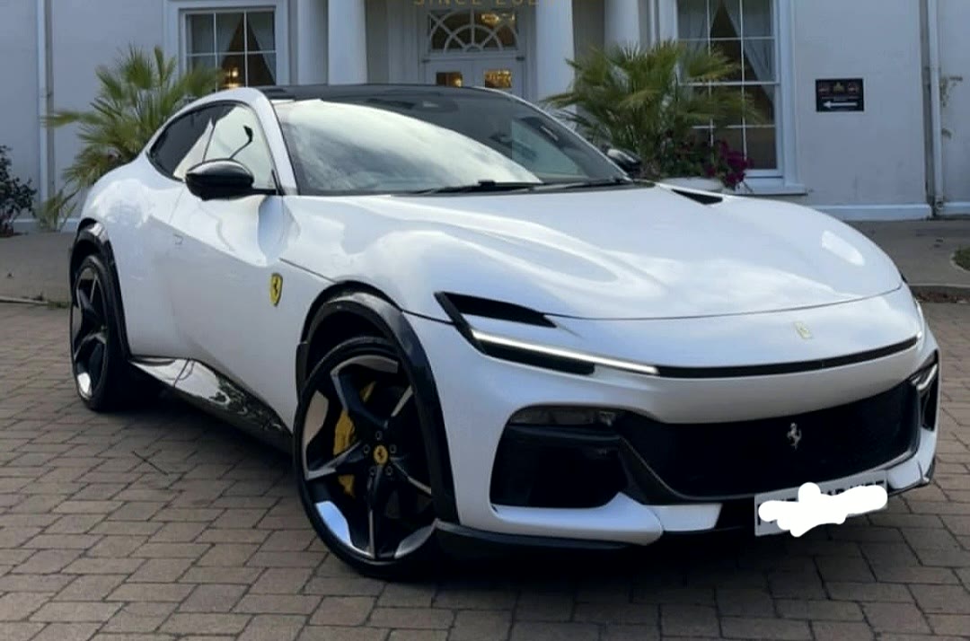 Ferrari Purosangue, white